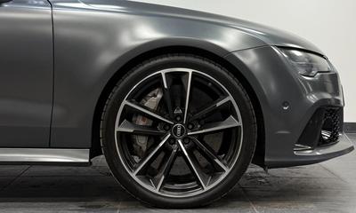 2017 Audi RS7 Performance 4.0 V8 TFSI Q*Carbon*Sv-såld*B&O*keramiska* – bild 4