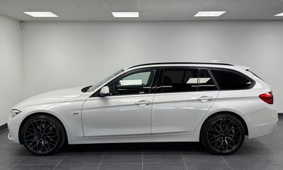 2018 BMW 330i xDrive Touring *Nav professional*Hifi*Se Spec 252hk – bild 5