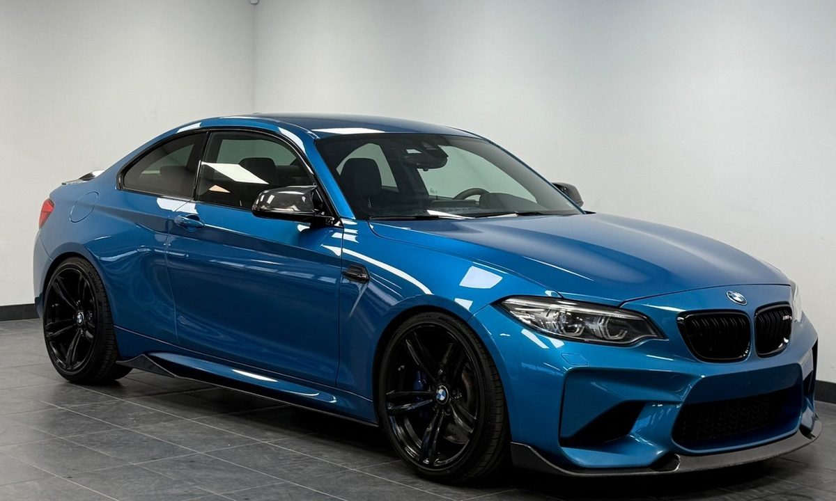 2018 BMW M2 LCI DCT · H/K · Kolifber · Steg 2 · Navi prof. · Do88 · 450hk