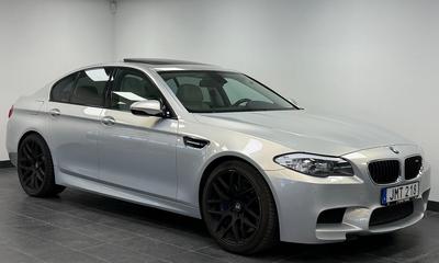 2012 BMW M5 DCT sv-såld taklucka Nightvision se spec – Bensin