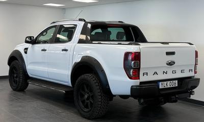 2018 Ford ranger 3.2 TDCi 4x4 Wildtrack*Moms*D-värm*Mudders*20"*Breddare – bild 2