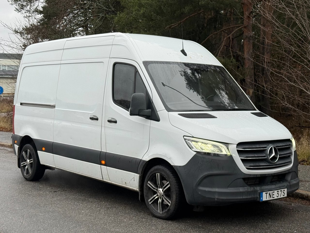 2020 Mercedes-Benz Sprinter 214 CDI 9G-Tronic *Moms*D-värm*Drag*B-kamera*Läder