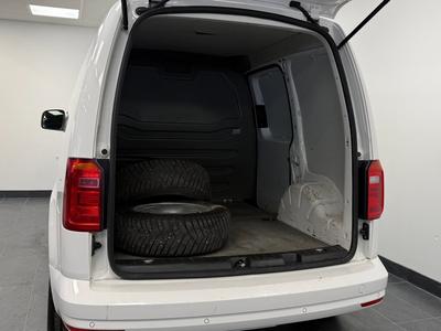 2017 Volkswagen Caddy Van 2.0 TDI *nerlackerad*D-värm*Drag*102hk* BMT Euro 6 – bild 8