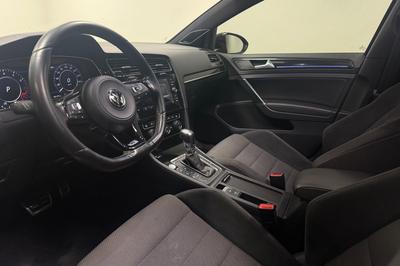 2017 Volkswagen Golf R 2.0 TSI Panorama Dynaudio Cockpit – bild 8