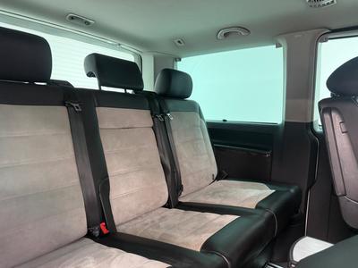 2017 Volkswagen Multivan 2.0 TDI 4M Highline 7-sits MOMS SE SPEC värm Dynaudio – bild 12