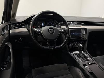 2015 Volkswagen Passat Sportscombi 2.0 TDI DPF SCR BMT 4M GT · Kamera · D-värm – bild 7