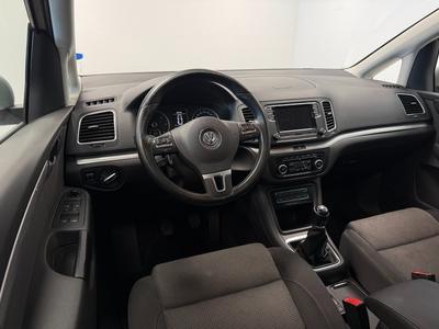 2012 Volkswagen Sharan 7-sits 2.0 TDI DPF 4M Masters*Pano*eldörrar*D-värm*Drag – bild 10