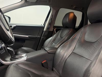 2016 Volvo XC60 D5 AWD Geartronic Summum Business Edition Pro Euro 6 – bild 13